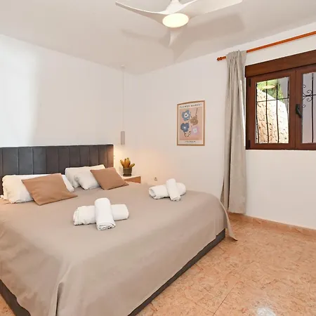 Bajo El Sol Moraira Villa